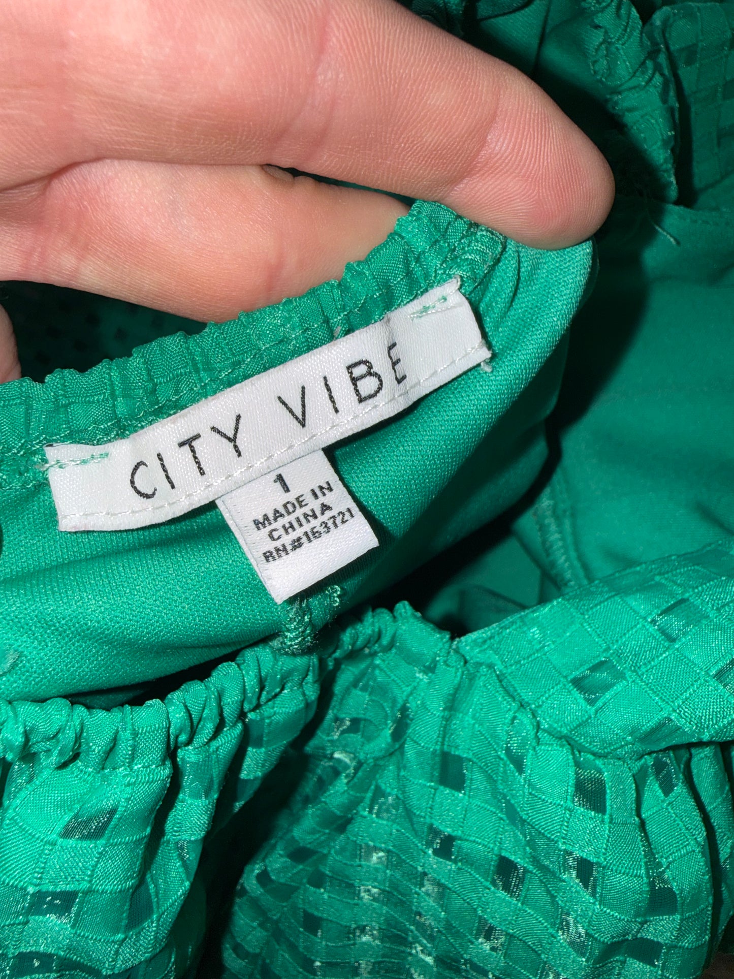 City Vibe (1) Green Midi Open Back Textured Dress with Ruffled Sleeves