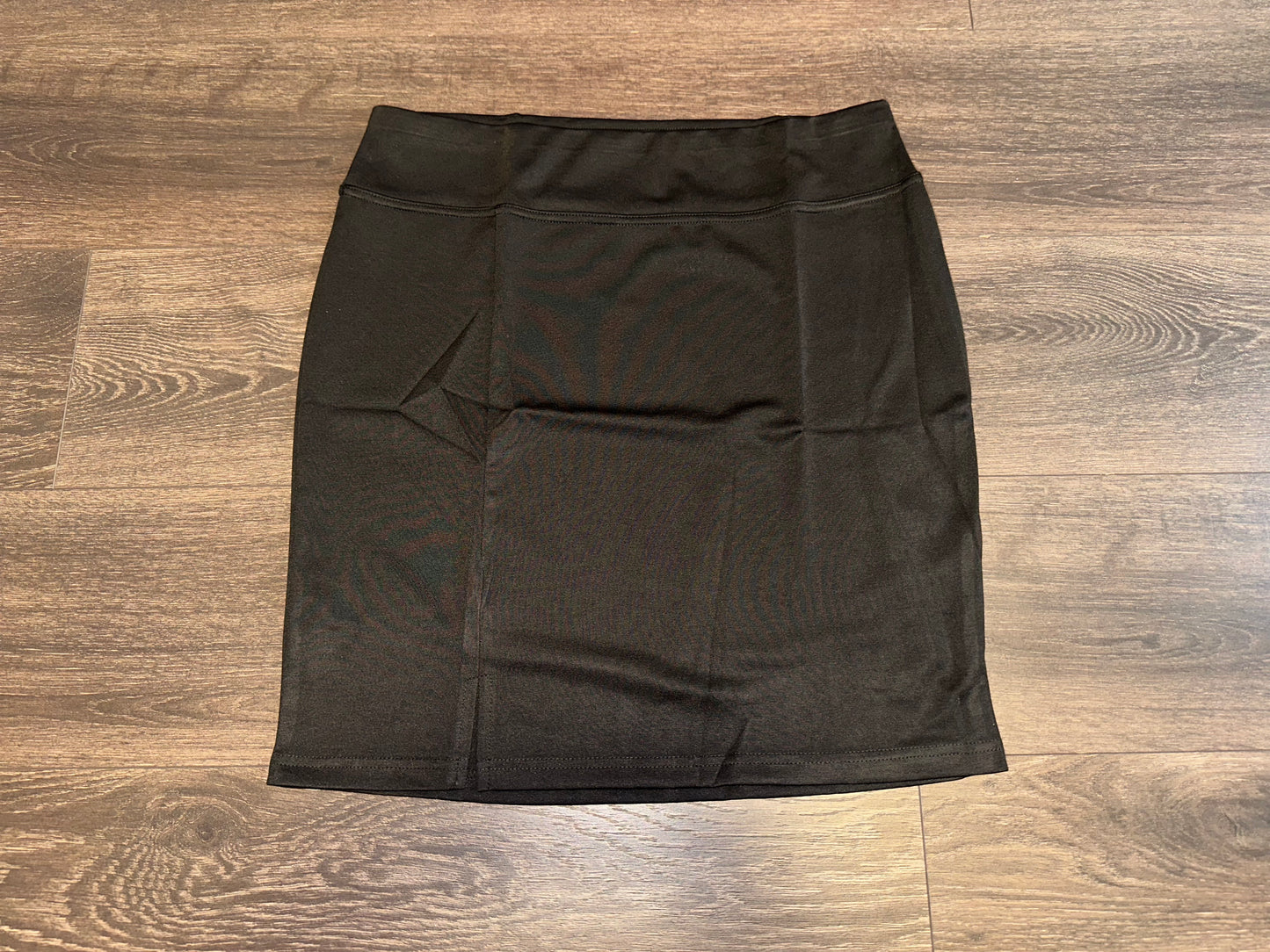 Slowcolin (XL) Brand New Black Form Fitting Skirt with Slit in