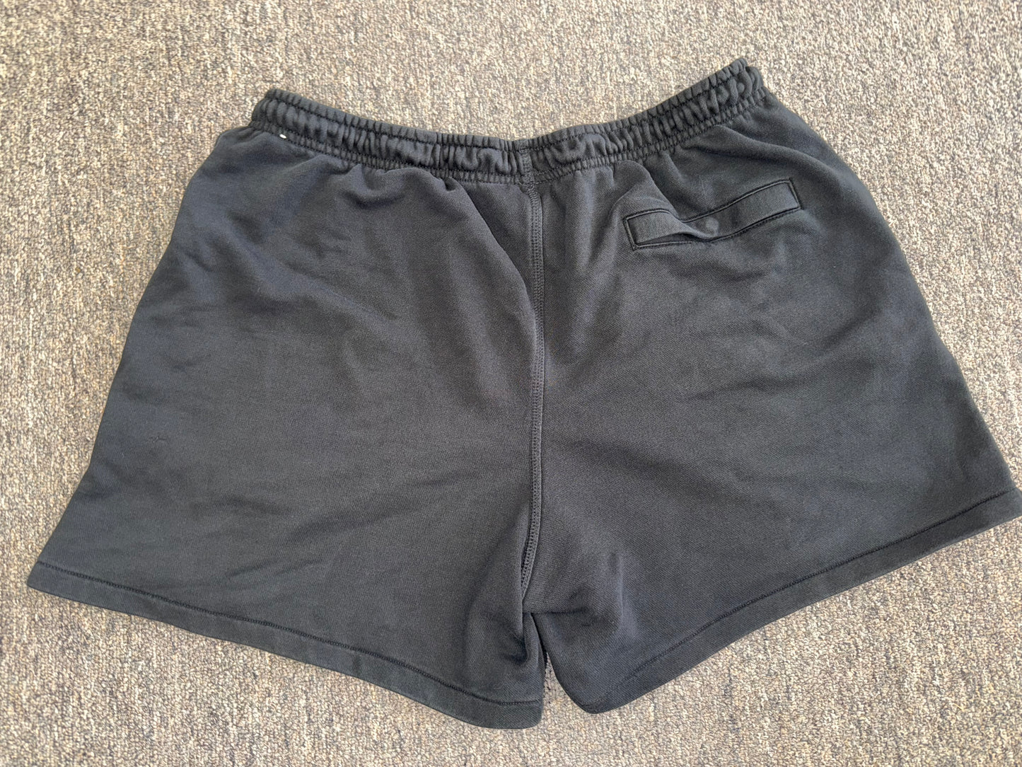 Nike (Large) Black Drawstring Sweat Shorts