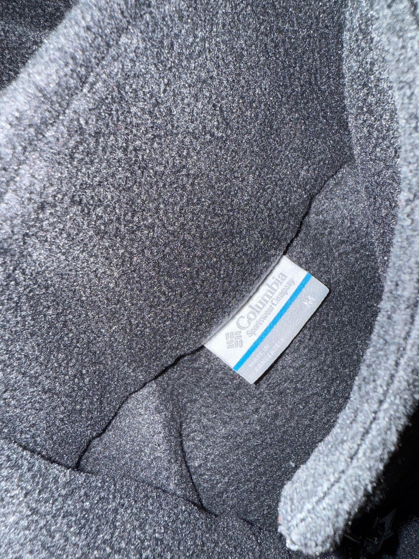 Columbia (Medium) Black Fleece Zip Up Vest