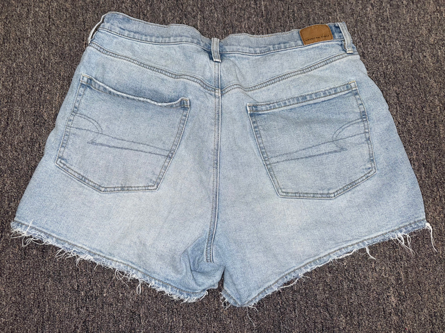 American Eagle (14) Distressed Denim Highest Rise 90's Boyfriend Jean Shorts
