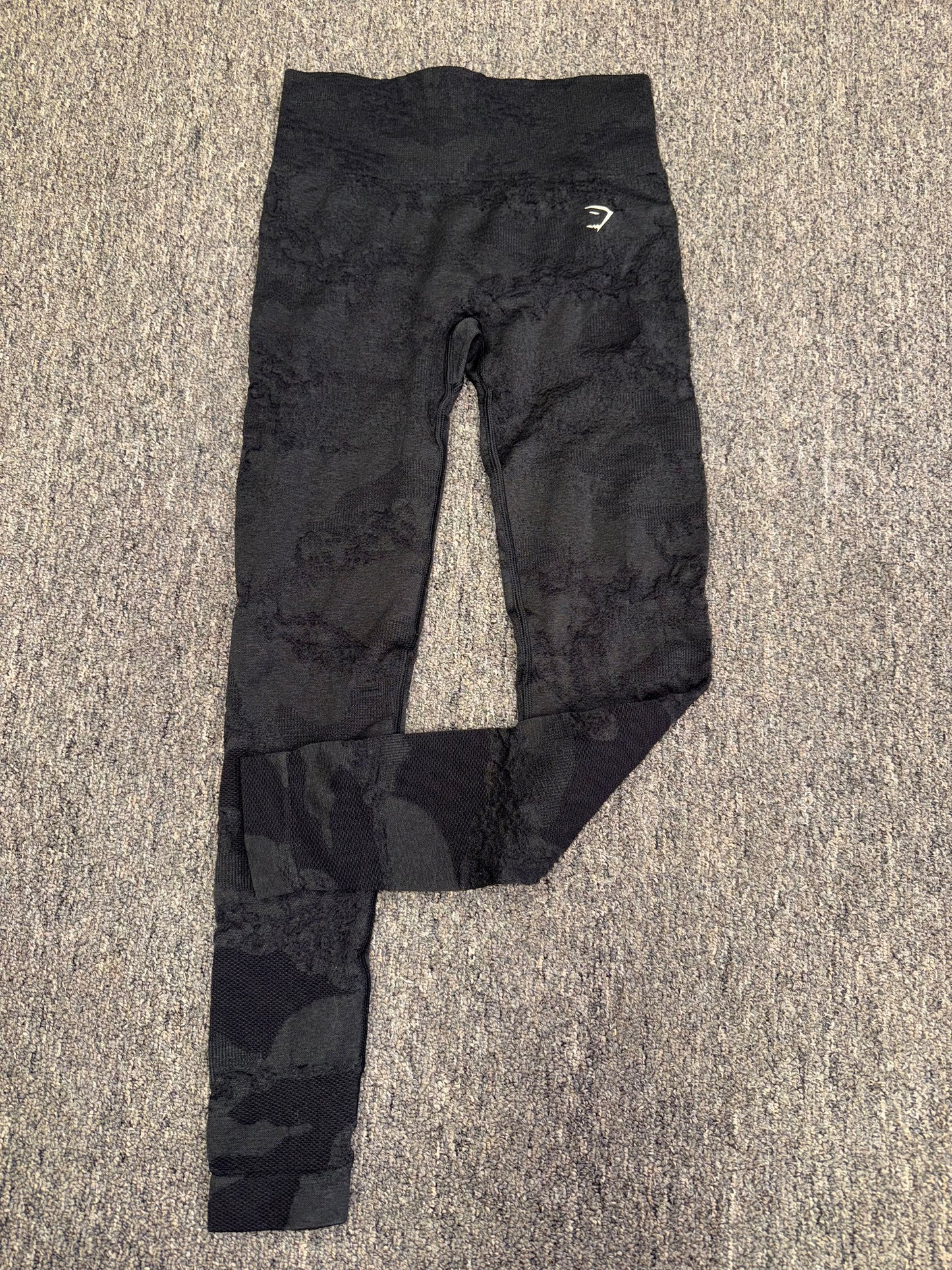 Gymshark (Small) Black and Grey Camo Pattern Leggings