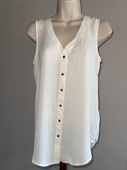 Maurices (XS) Off White V-Neck Button Up Tank Top