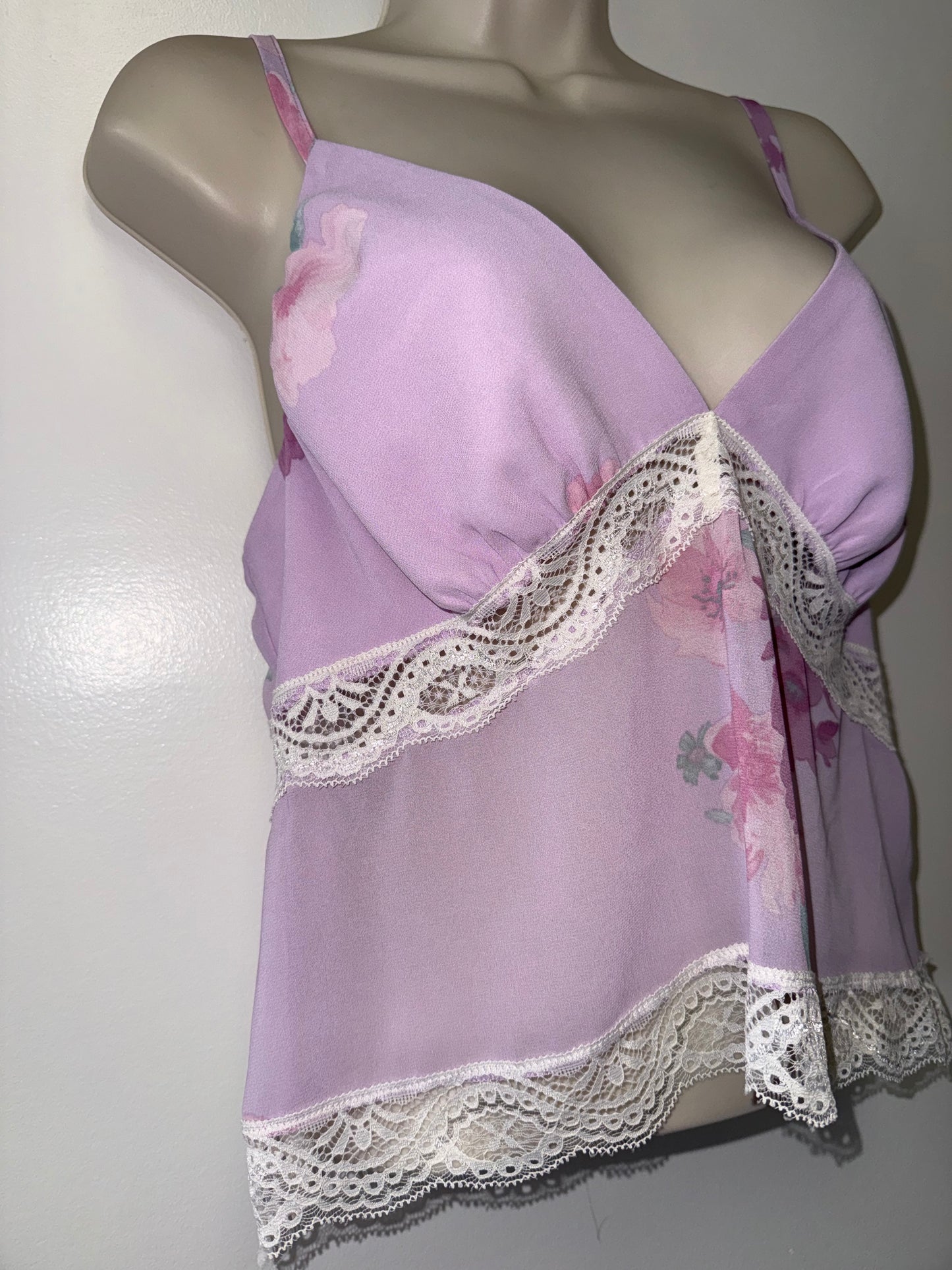 Wild Fable (Medium) Purple Floral Tank Top with Lace Detail
