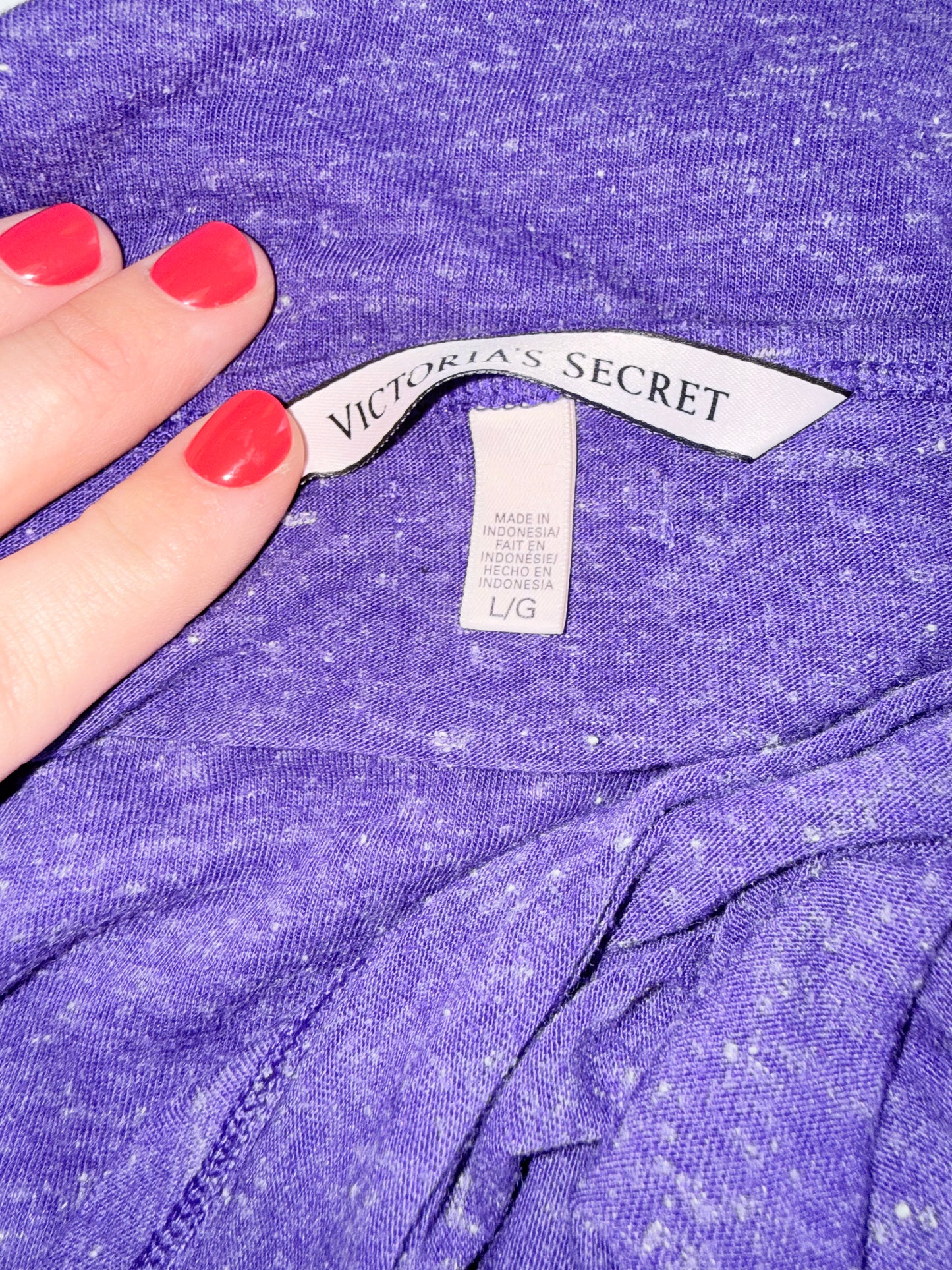 Victoria's Secret (Large) Purple V-Neck T-Shirt