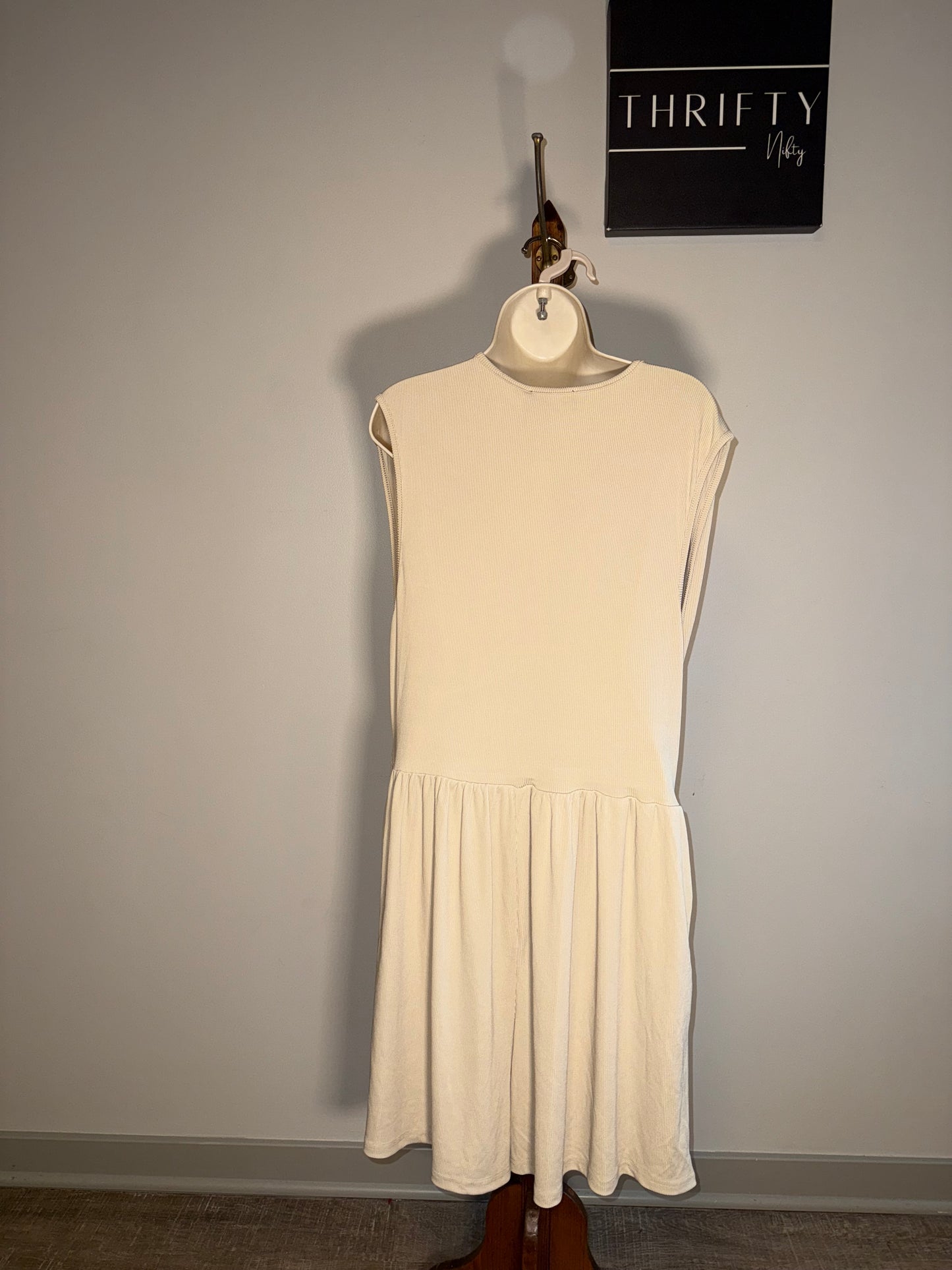 NWT Cider (2X) Brand New Cream Ribbed Romper with Pockets