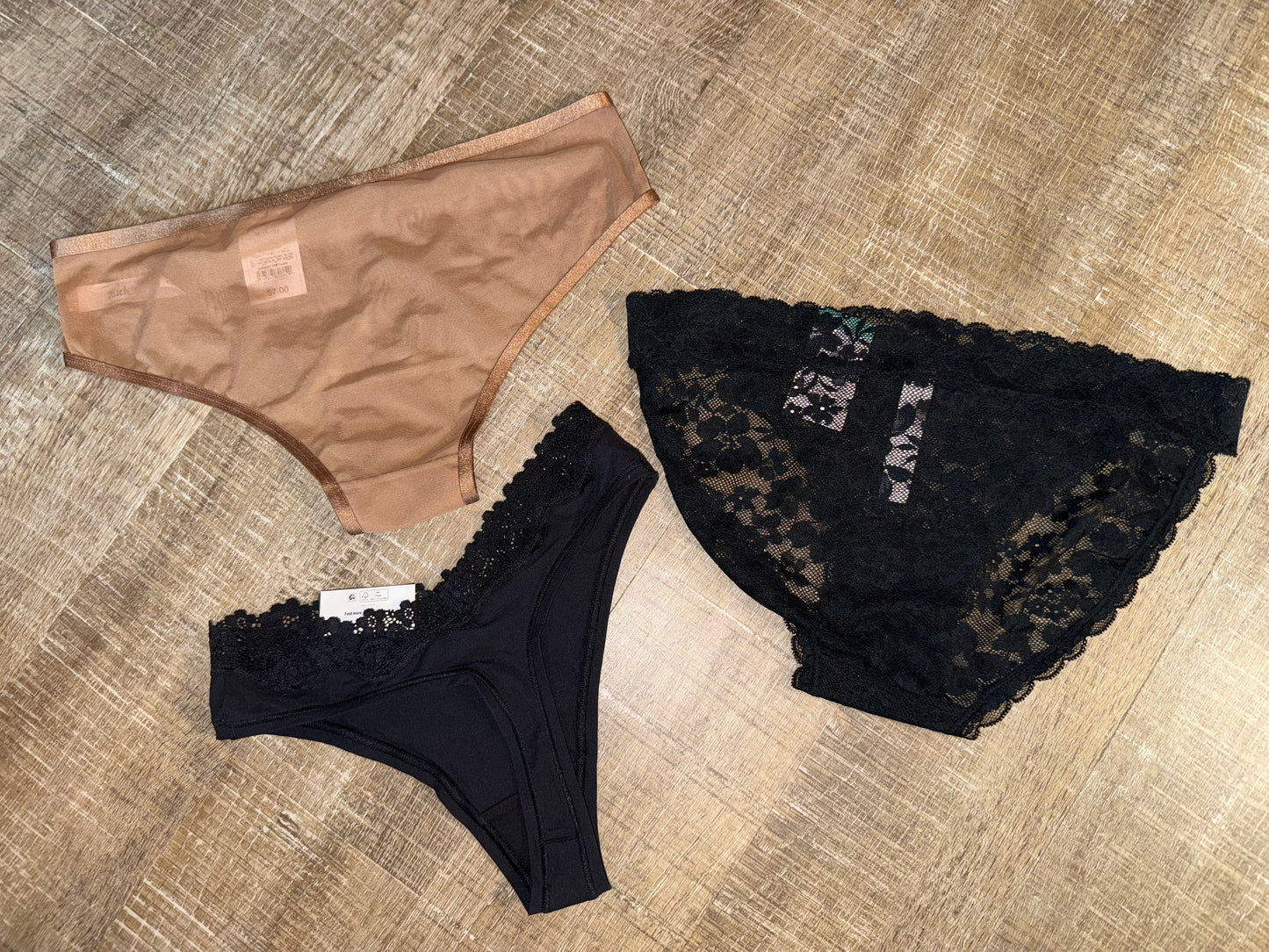 NWT auden & No Boundaries (Small) Black & Tan Brand New Set of Undies