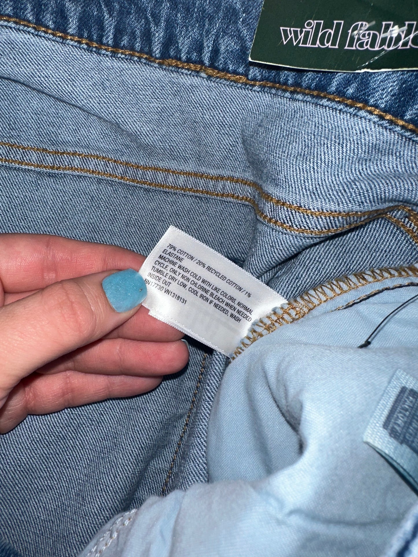 NWT Wild Fable (22) Brand New Denim Low Rise Baggy Jeans