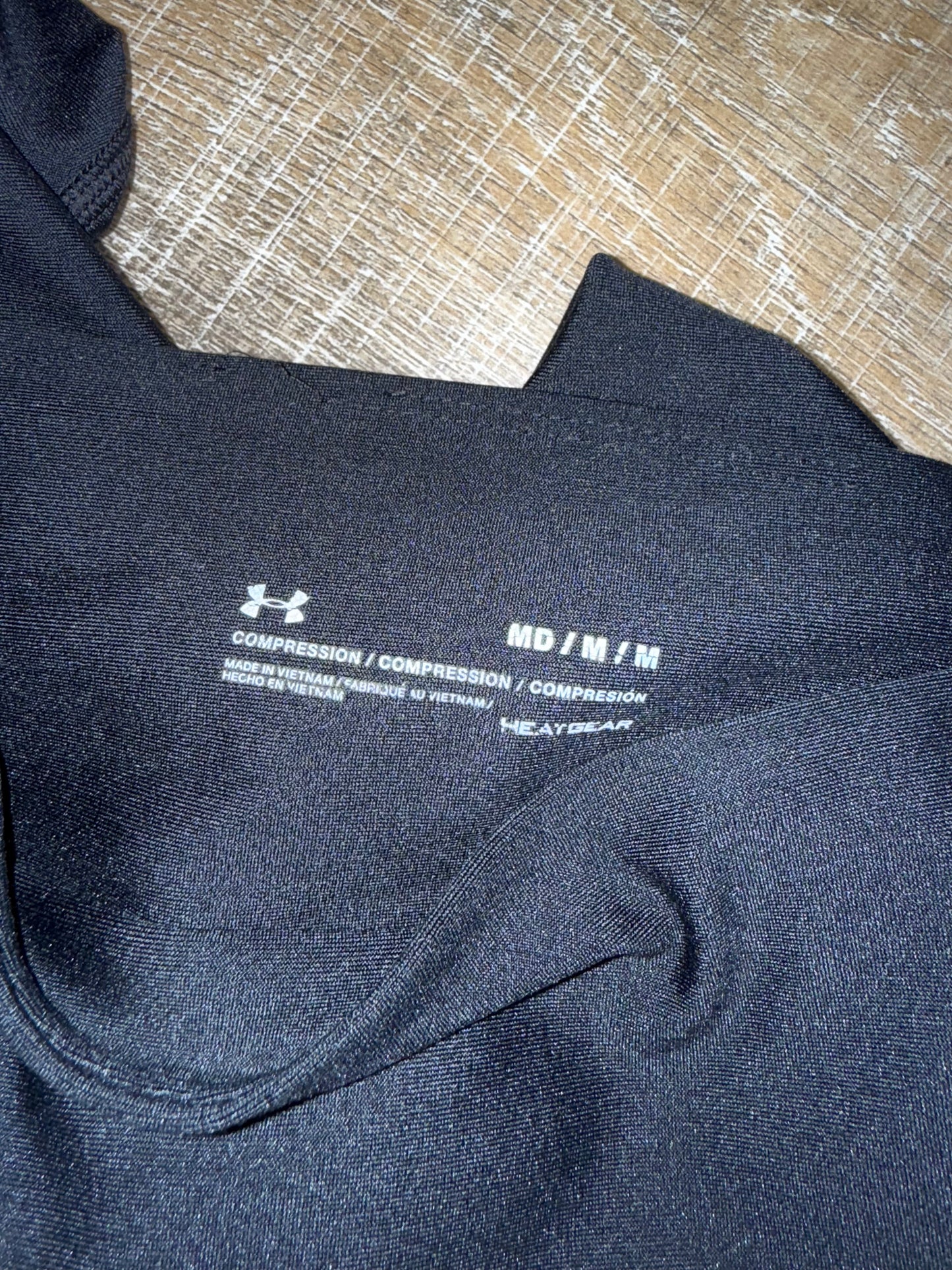 Under Armour (Medium) Black Compression Leggings with 1 Slip Pocket