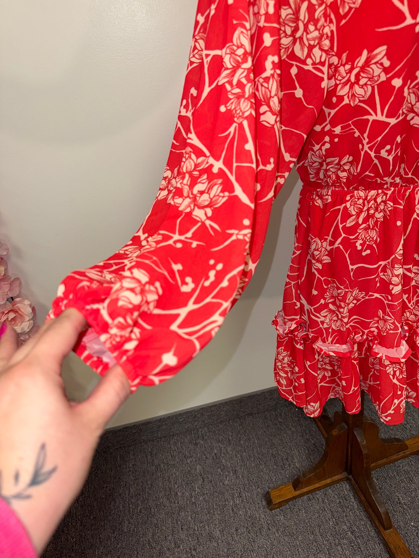 Flying Tomato (Small) Brand New Red//Cream Floral Long Sleeve Ruffle Dress