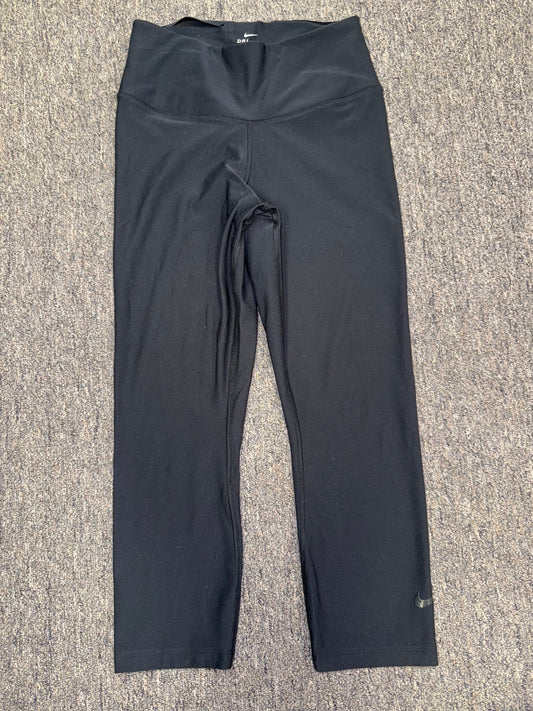 Nike (Medium) Black Capris Dri-Fit Leggings