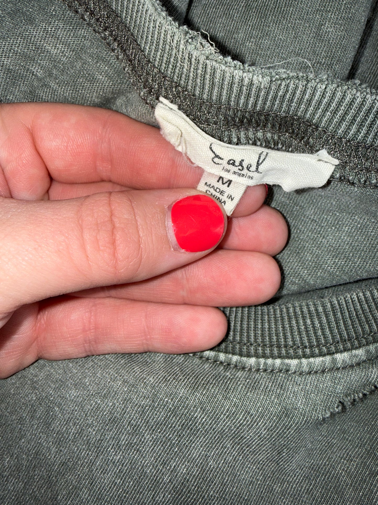 Easel (Medium) Green Distressed Long Sleeve Midi Dress