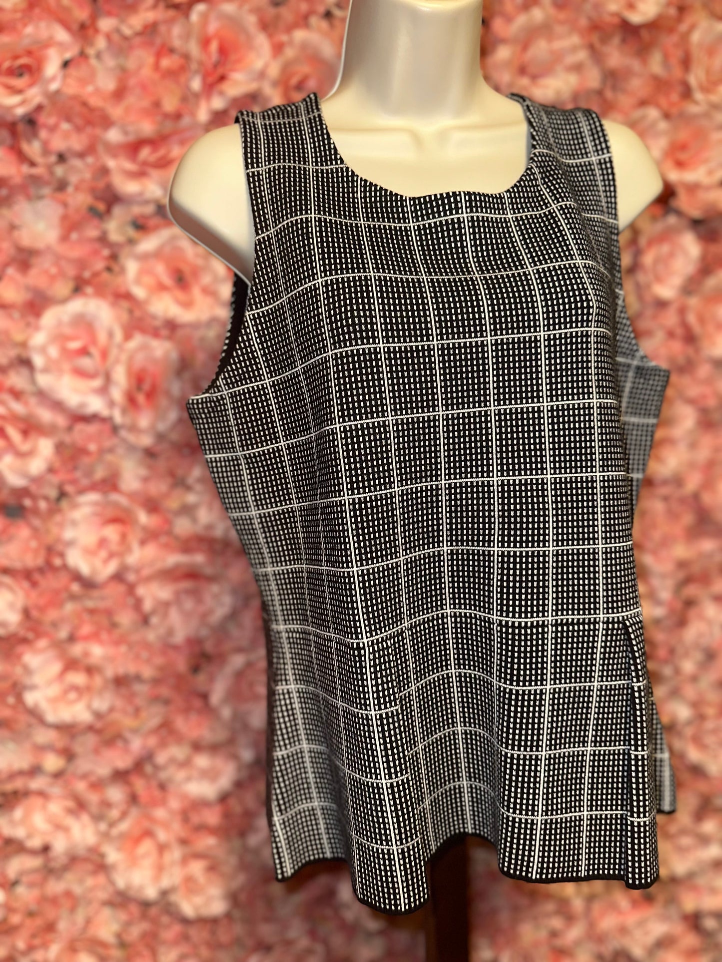 NWT White House Black Market (LP) Brand New Plaid Sleeveless Tank Peplum Blouse