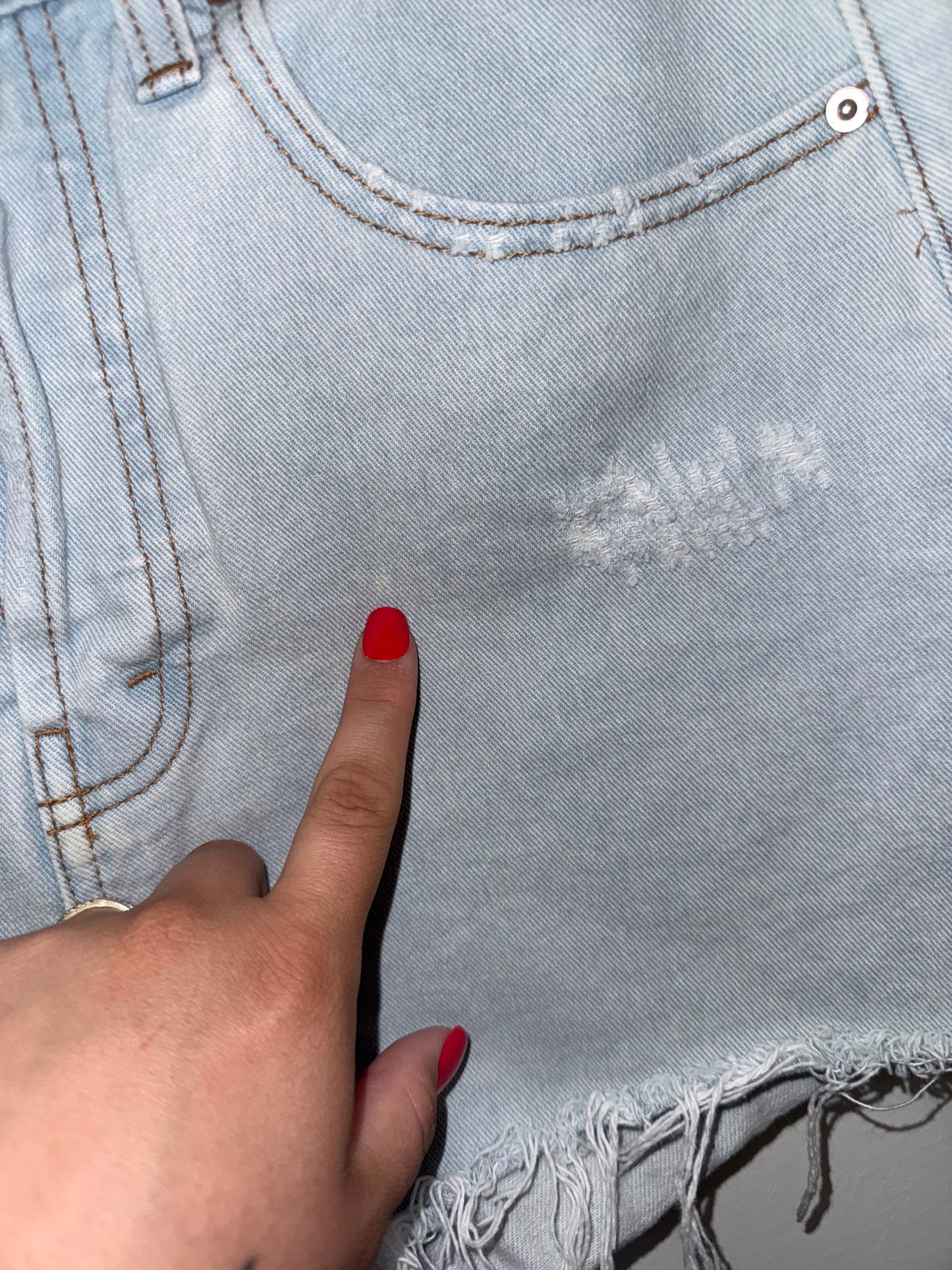 Wild Fable (6) Light Wash Super Hi Rise Distressed Denim Jean Shorts