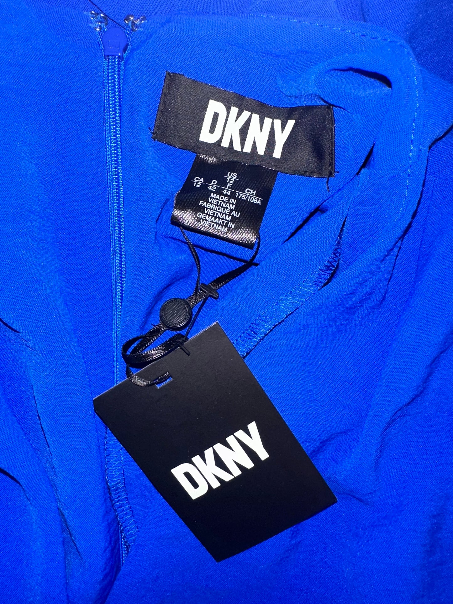 NWT DKNY (12) Brand New Blue Ruffle//Flowy V-Neck Tied Dress