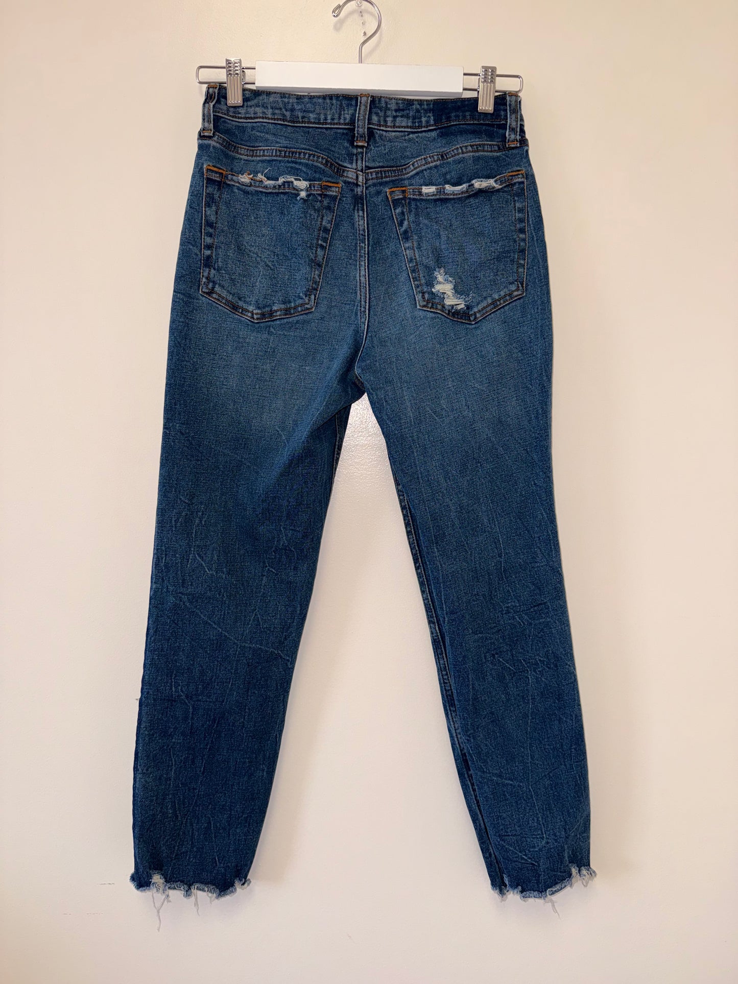 Abercrombie & Fitch (6) Distressed Simone High Rise Ankle Straight Jeans