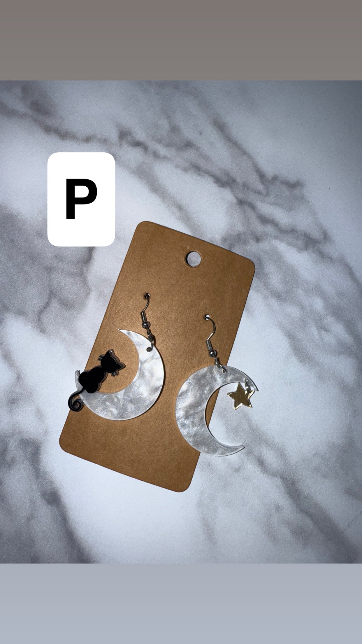 1 Pair of Halloween Earrings (BRAND NEW)
