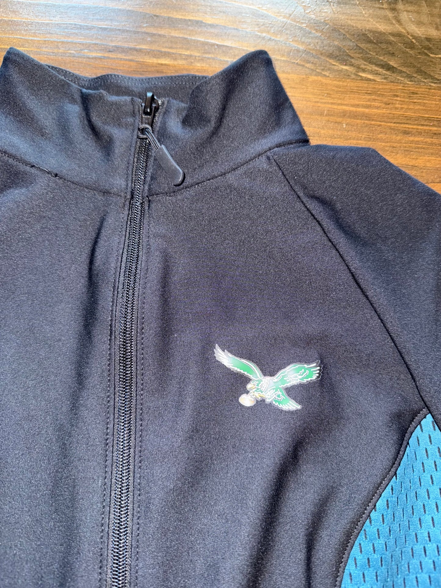 NWT Certo (Small) Brand New Sporty Mesh Zip Up Jacket with Thumb Holes