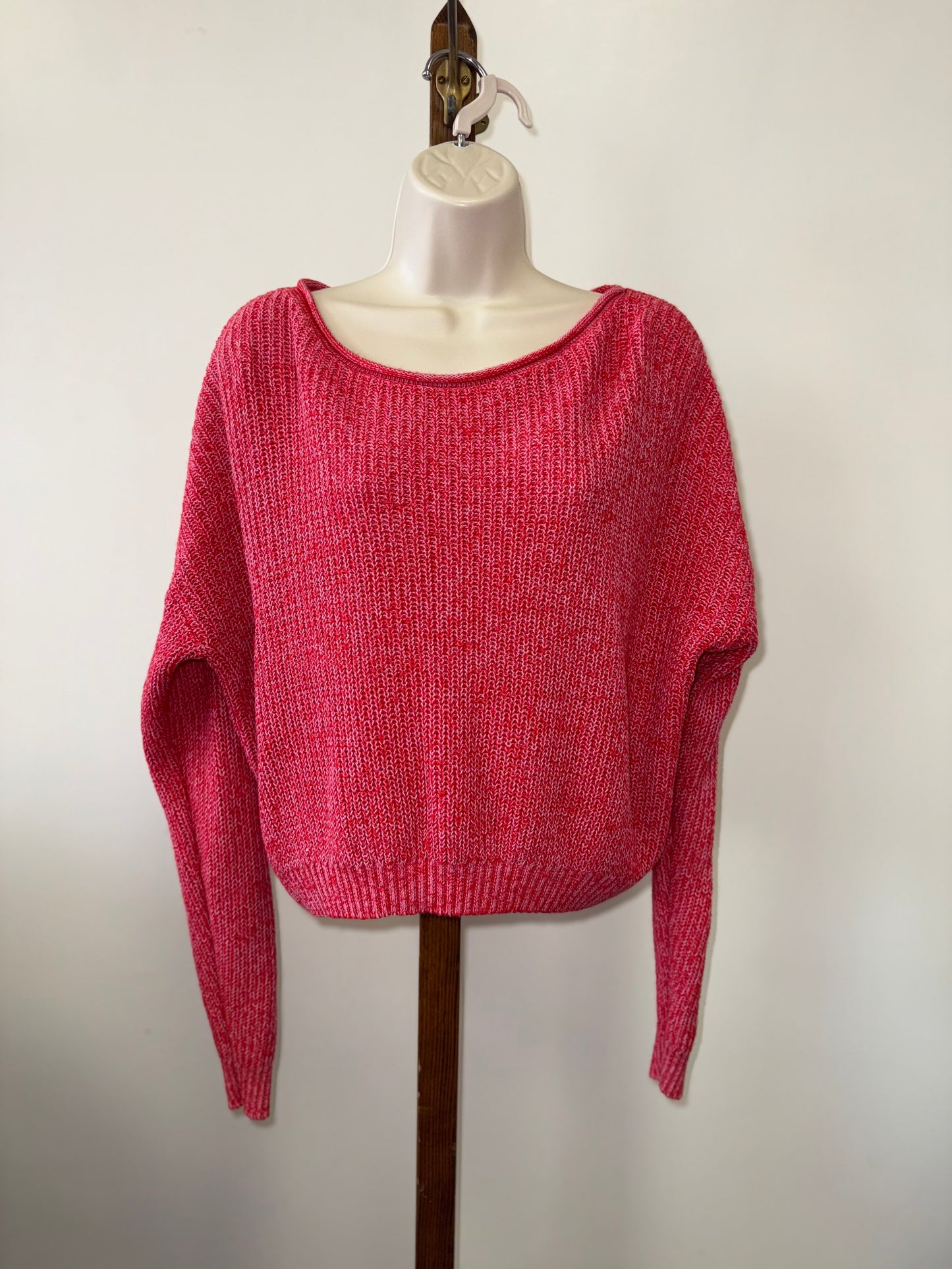 Wild Fable (Large) Pink and Red Knit Crewneck Cropped Sweater