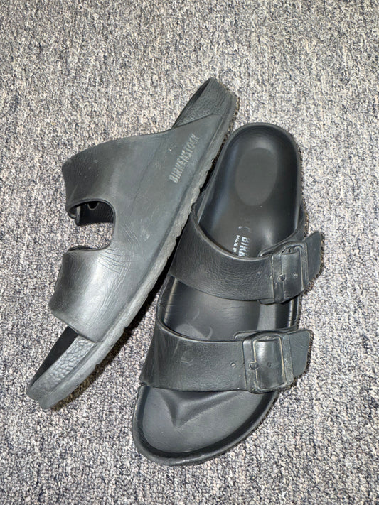 Birkenstock (39) Black Slip On Sandals
