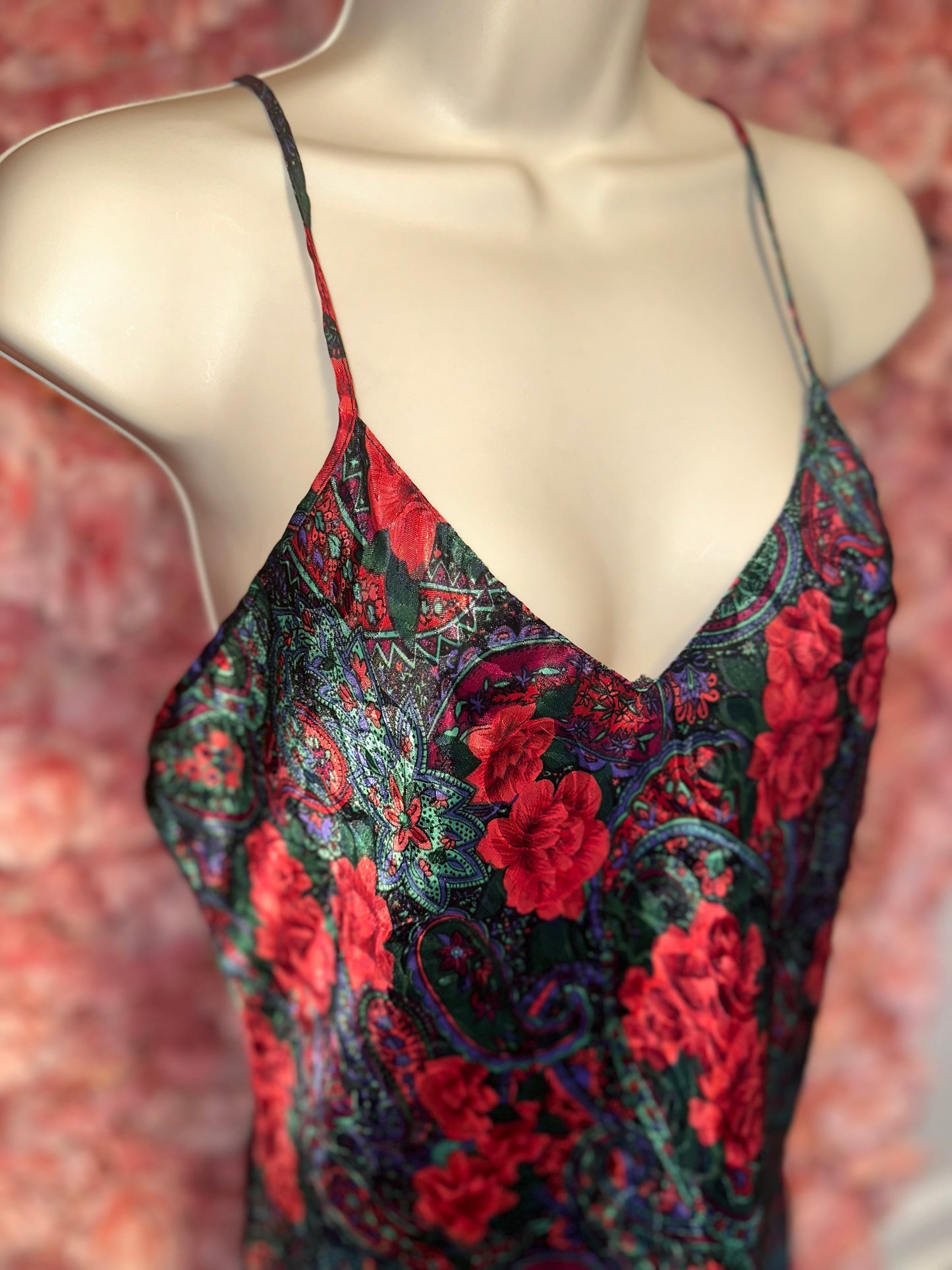 (Medium) Floral Lightweight V-Neck Lingerie Dress