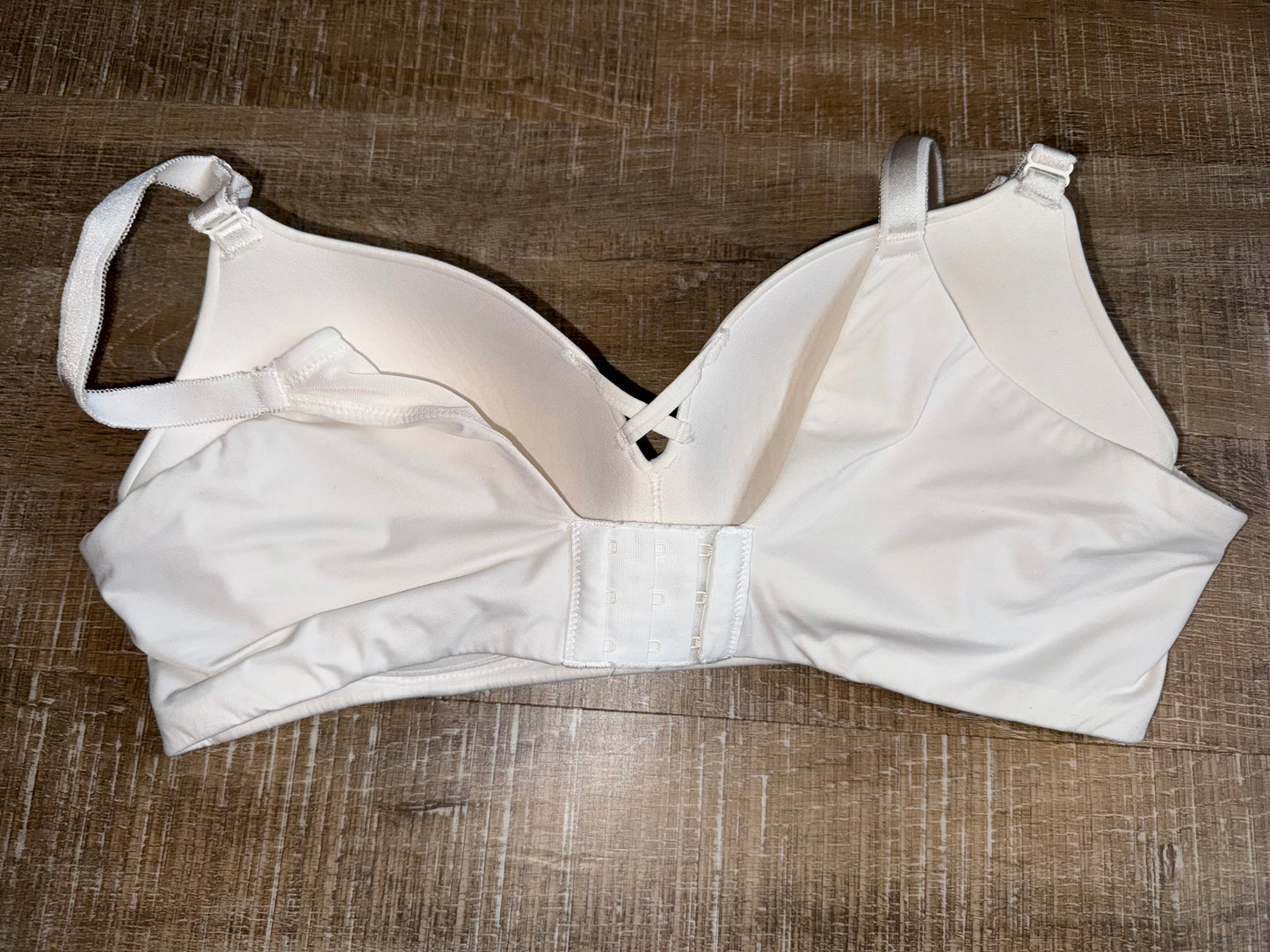 Torrid Curve (40C) White Smooth Soft Bra