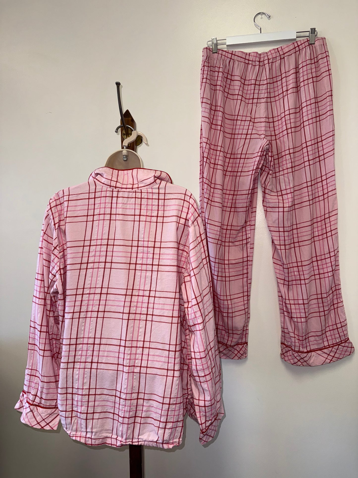 Victoria's Secret (Large) Pink & Red Plaid Sleep Pajama Set