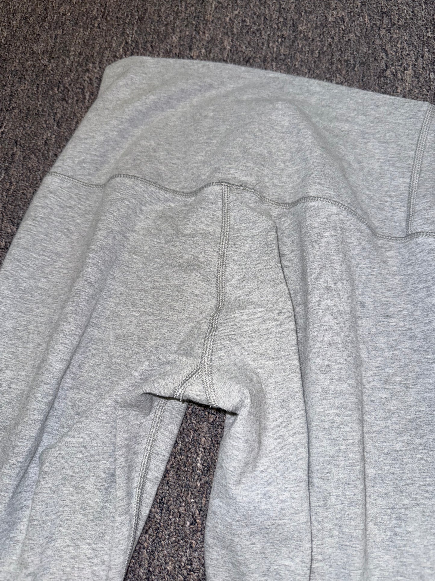 lululemon (8) Grey Align High Rise Full Length Leggings