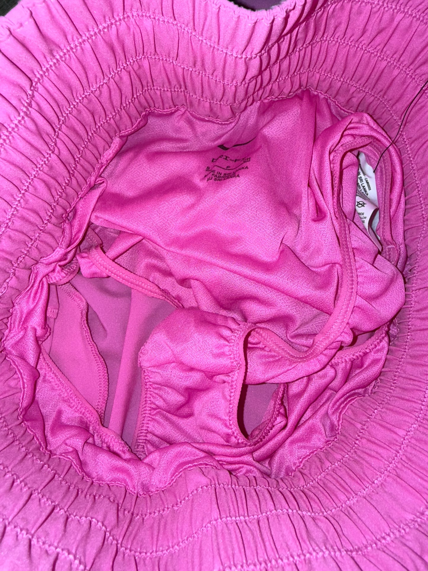 NWT Nike (XS) Brand New Hot Pink Training Shorts with Pockets
