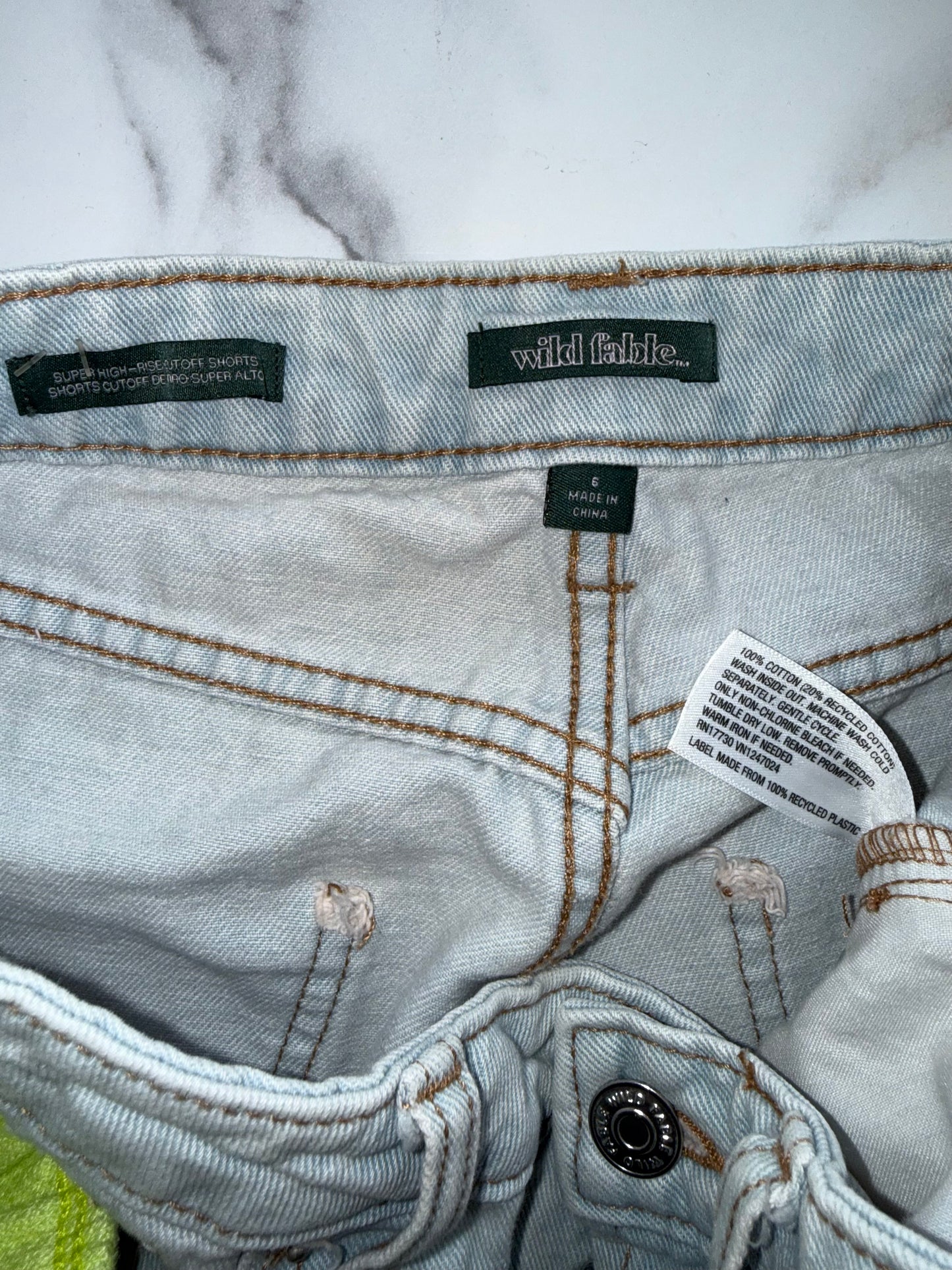Wild Fable (6) Light Wash Super Hi Rise Distressed Denim Jean Shorts