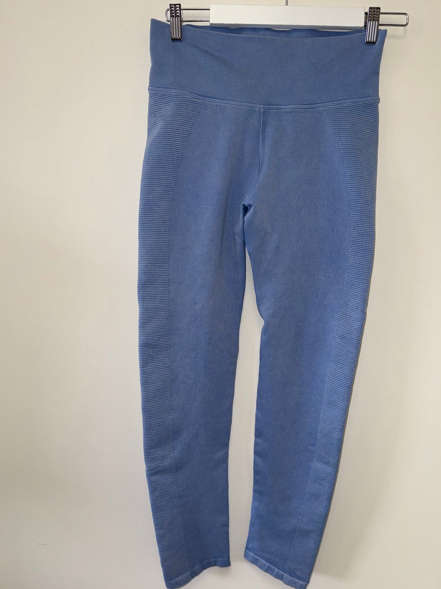 Offline by Aerie (Medium) Blue Ribbed Leggings