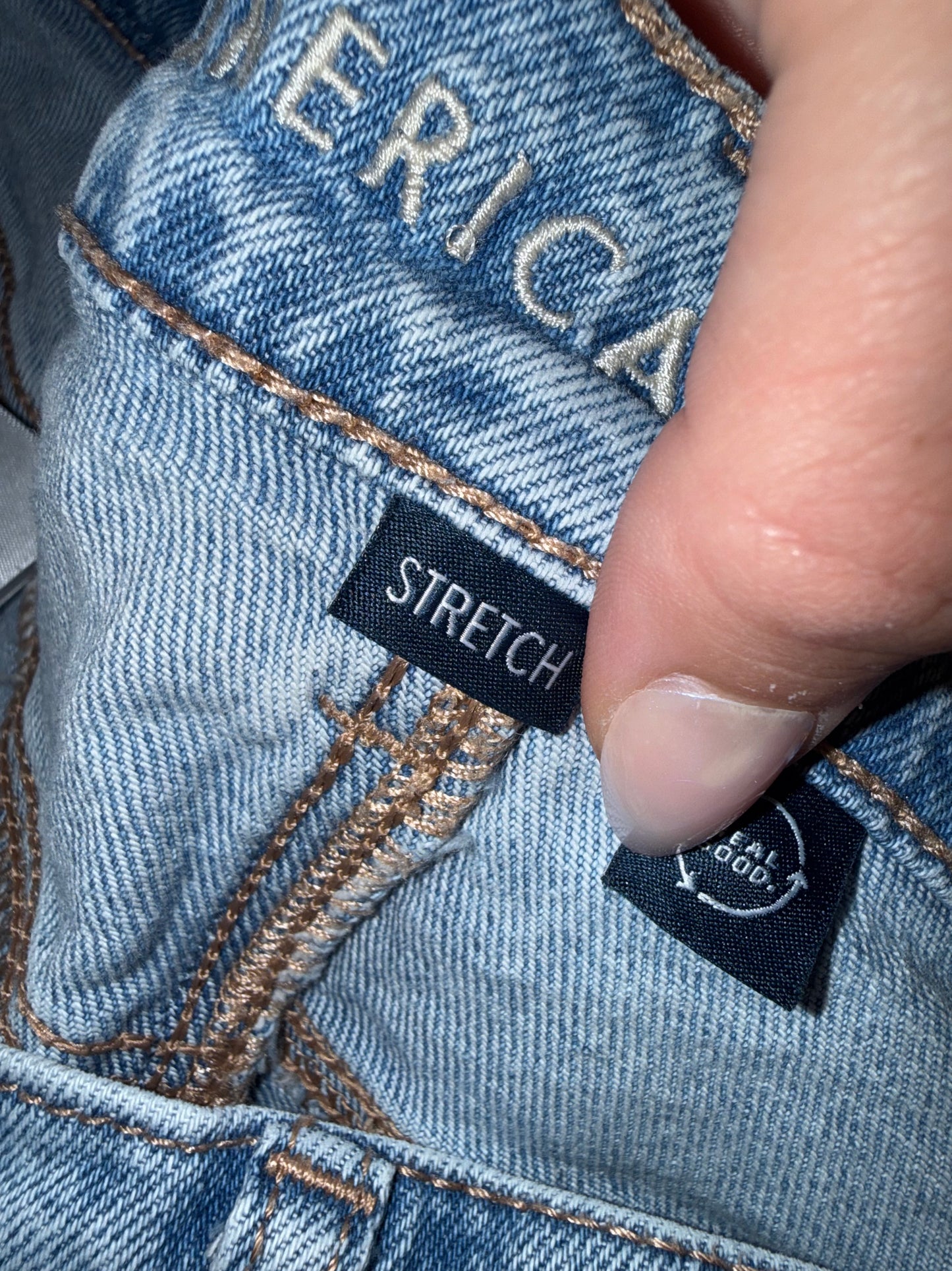 American Eagle (10) Super High Rise Straight Denim Jeans with Stretch