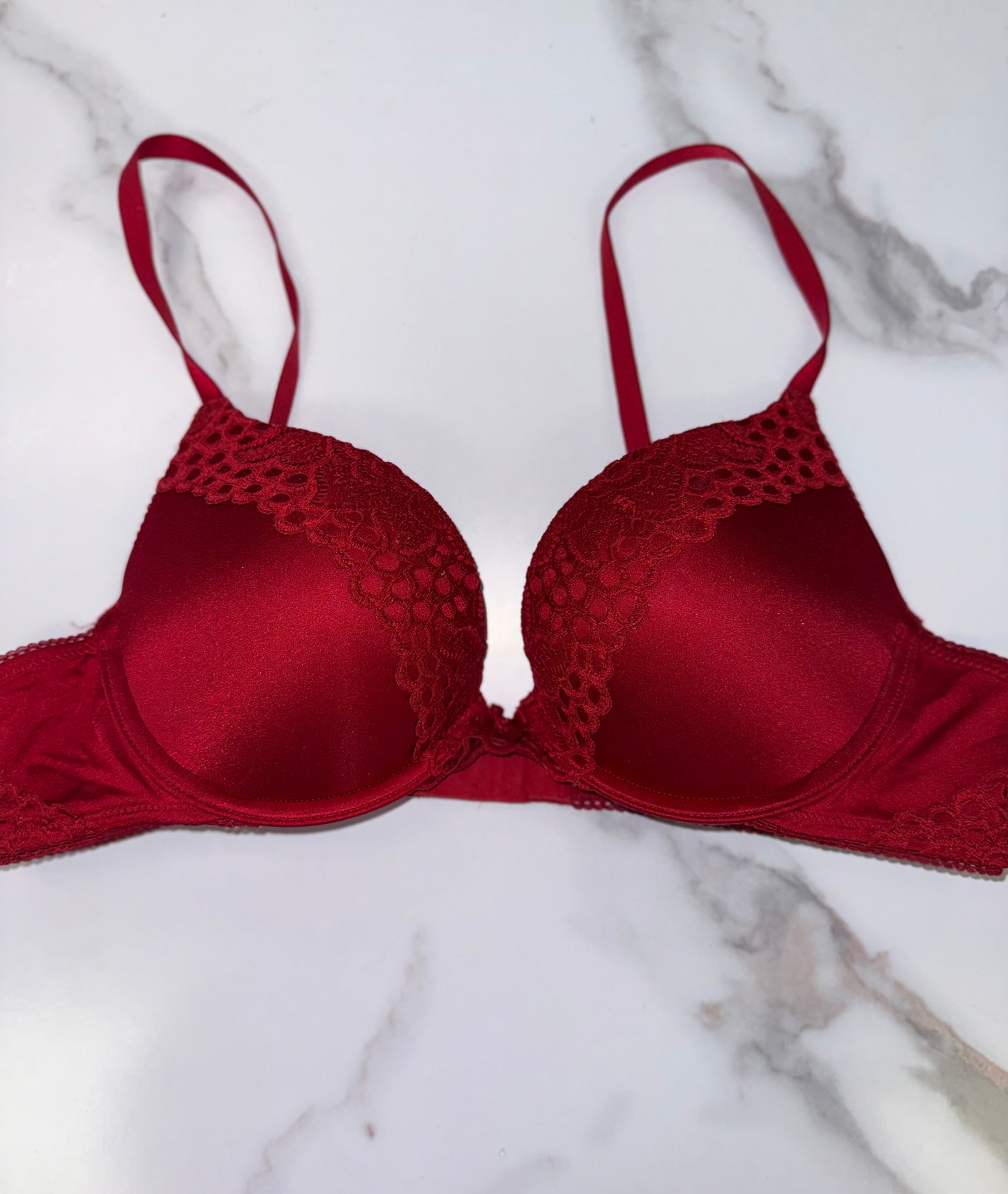 Aerie (36B) Brooke Red Bra with Lace Detail
