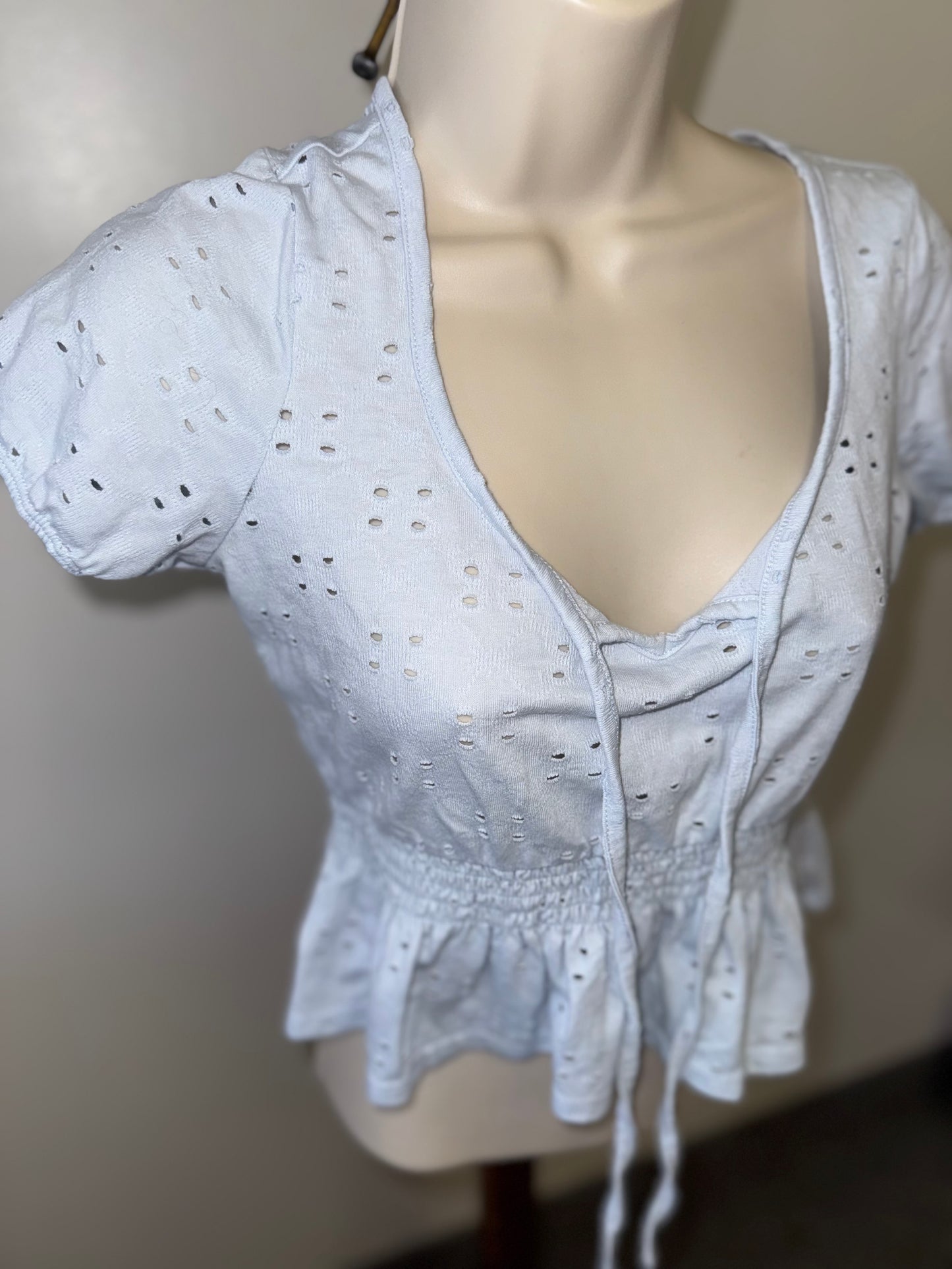 Arizona (XS) Light Blue V-Neck Crop Top