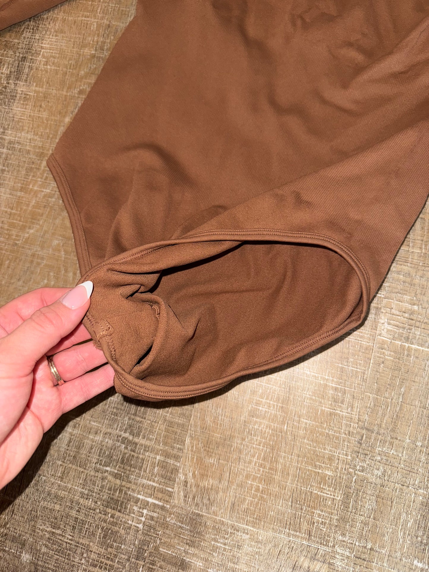 OQQ (Large) Brown Long Sleeve Bodysuit with Square Neck