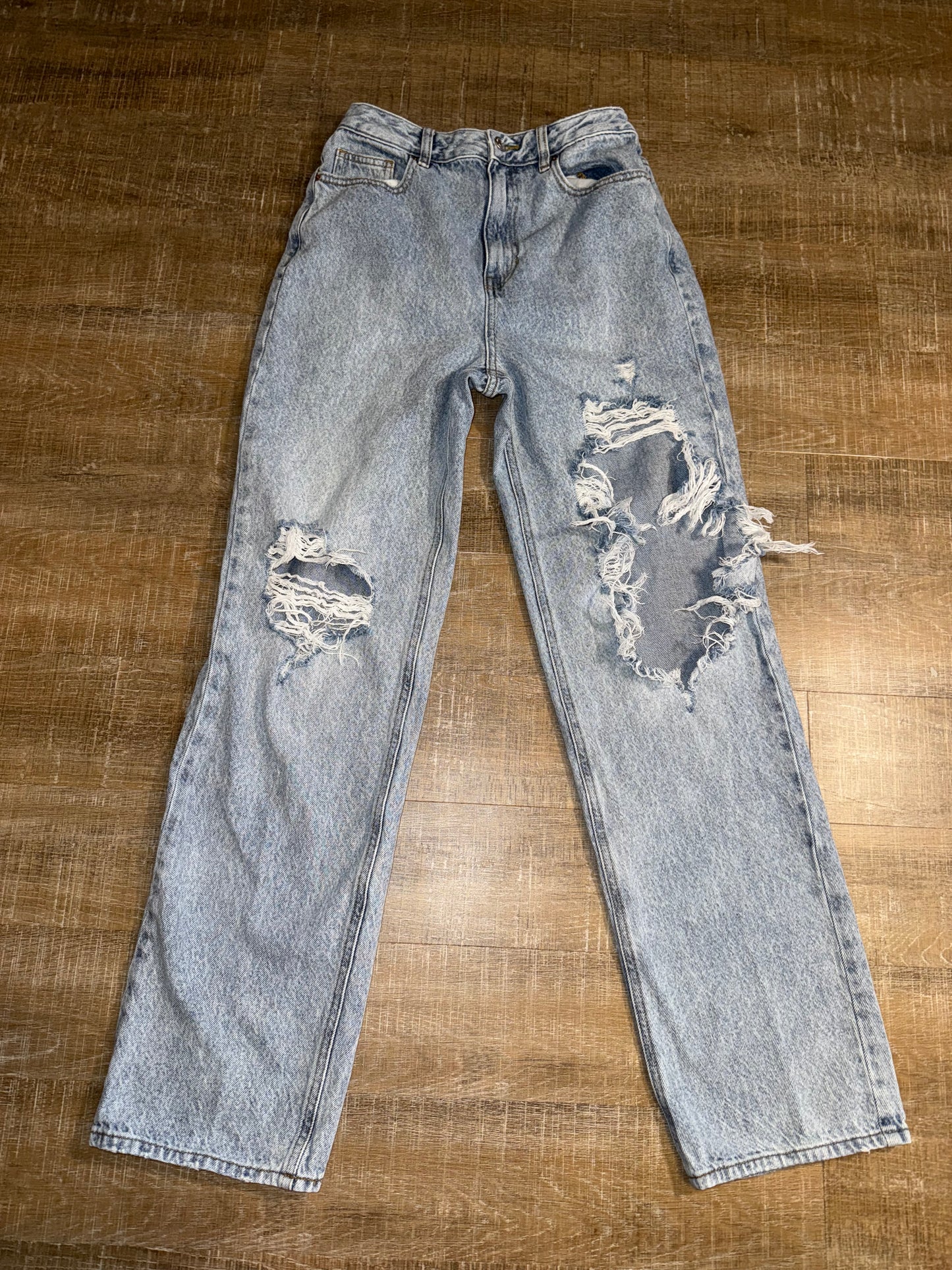 PacSun (28) Distressed Denim 90's Boyfriend Jeans