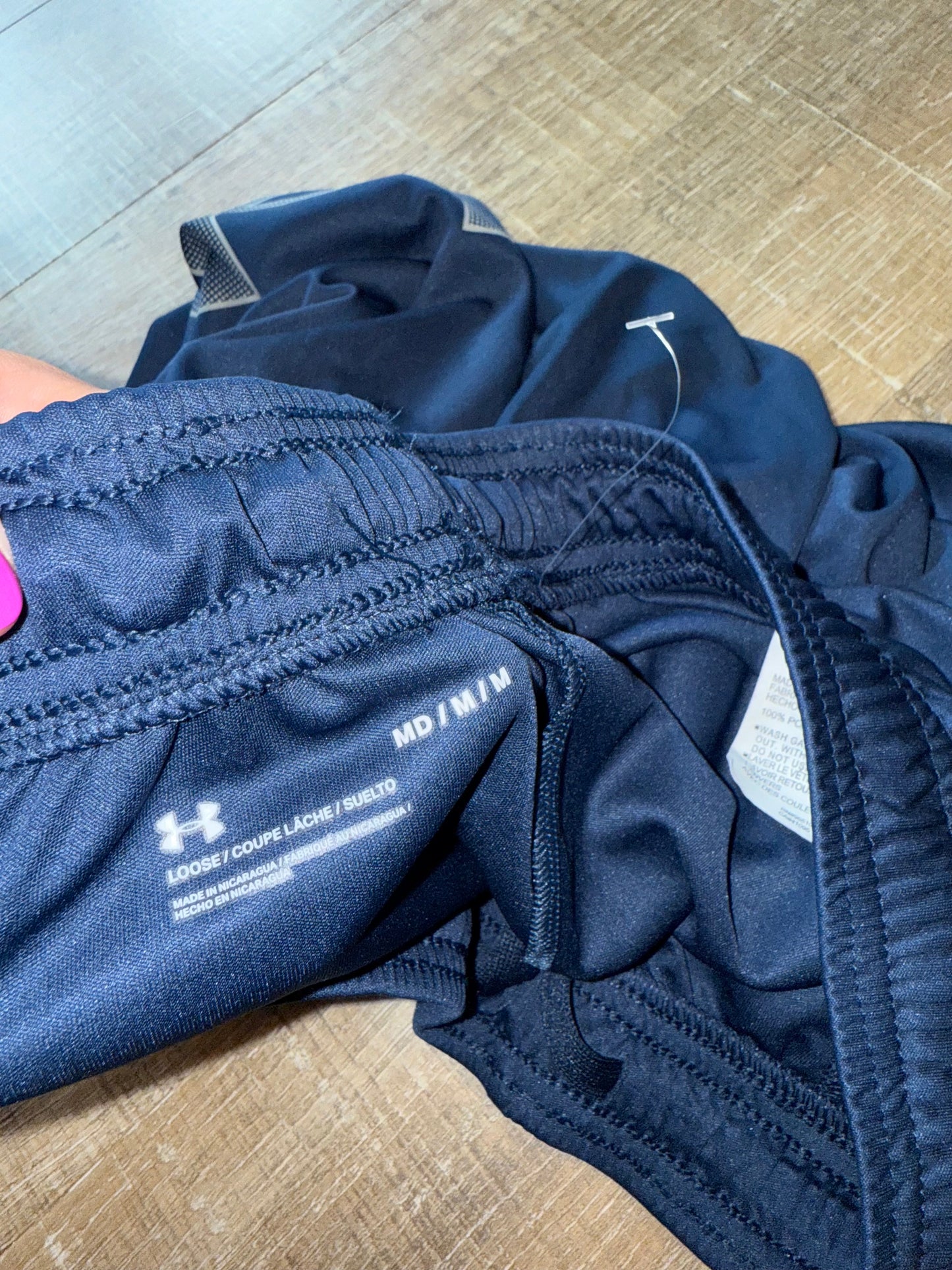 Under Armour (Medium) Navy Blue Loose Fit Sporty Shorts