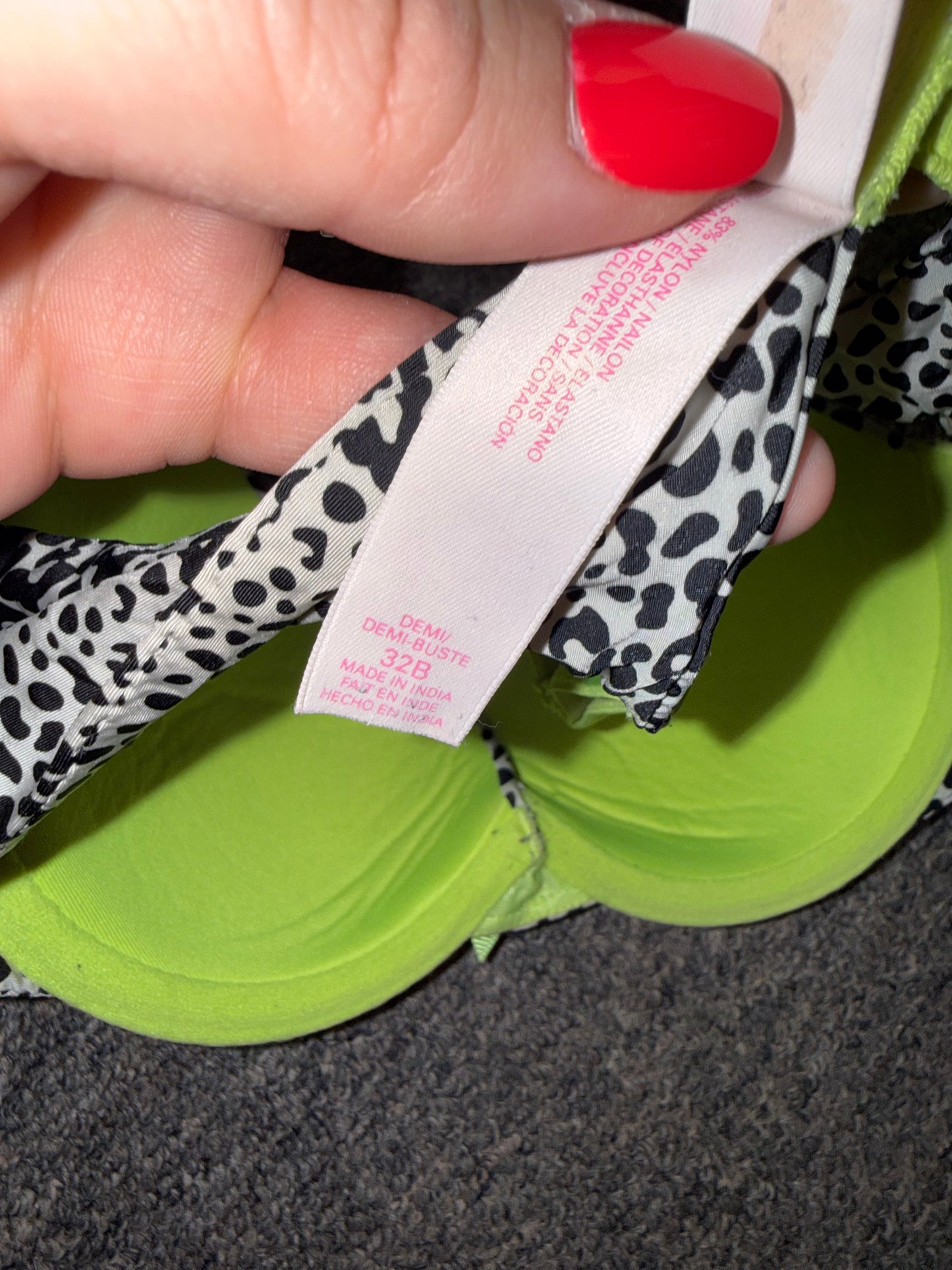 Victoria's Secret (32B) Vintage Neon Pattern Demi Bras