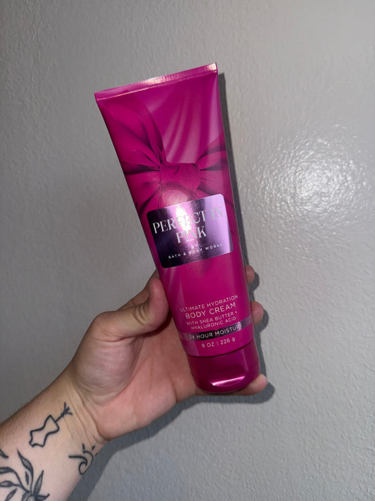 Bath & Body Works (8oz) Perfect in Pink Lotion