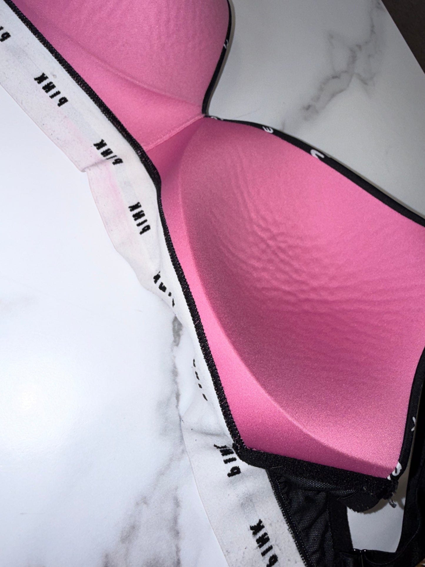 PINK Victoria's Secret (34D) Black & White Logo Pattern Wear Everywhere Bra