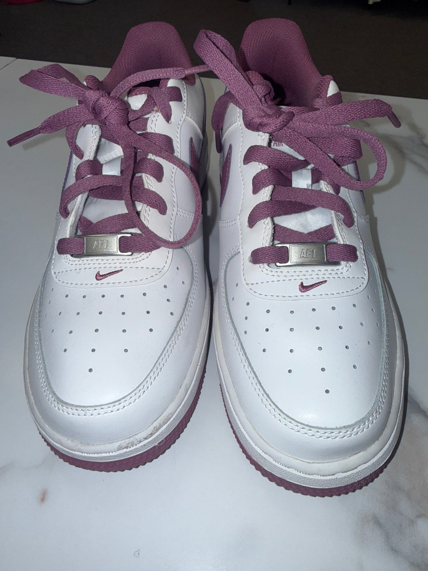 Nike (7Y) White and Purple Air Force 1 Low Sneakers
