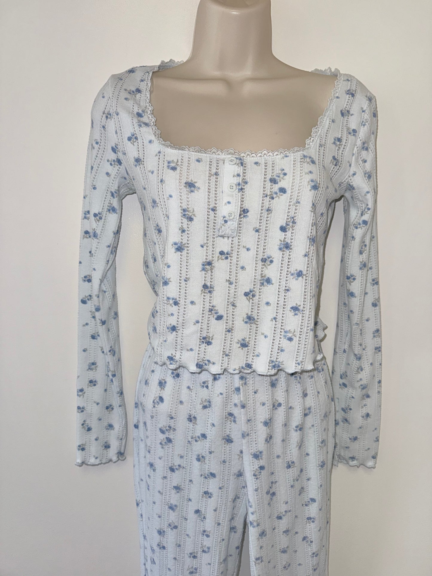Pink Republic (XS) Blue Floral PJ Pants & Top Sleepwear Set
