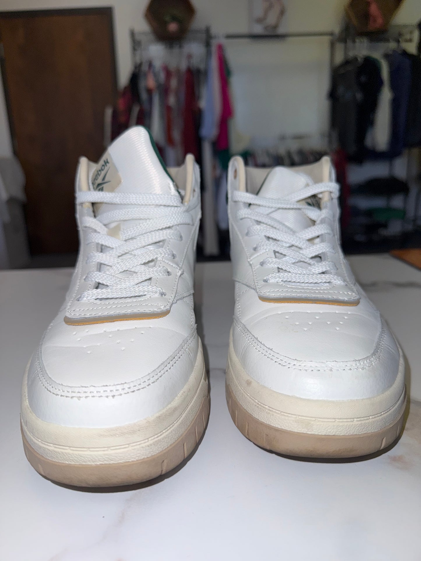 Reebok (9) White/Green/Tan High Top Sneakers