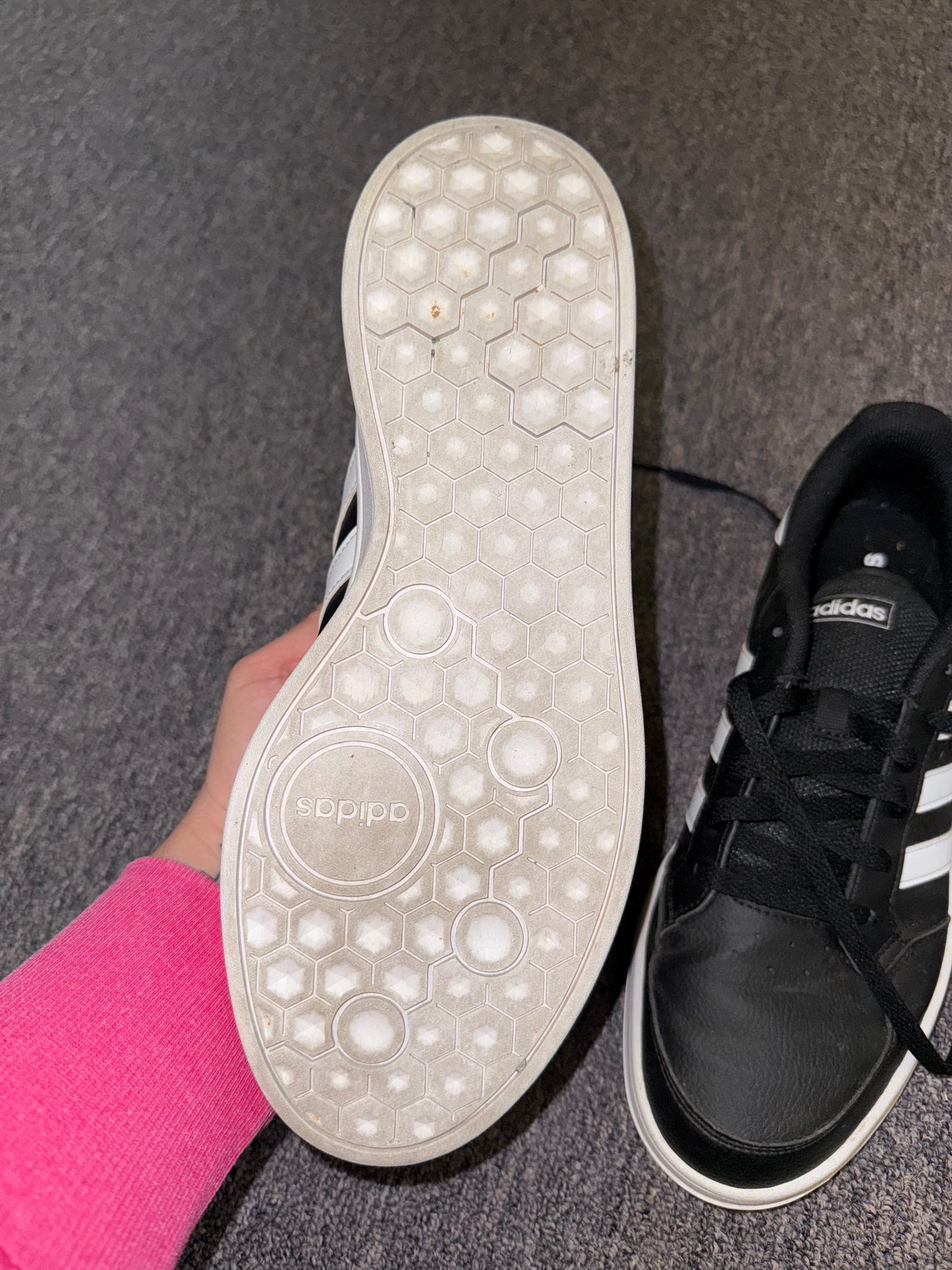 Adidas (11) Black and White Breaknet Casual Sneakers