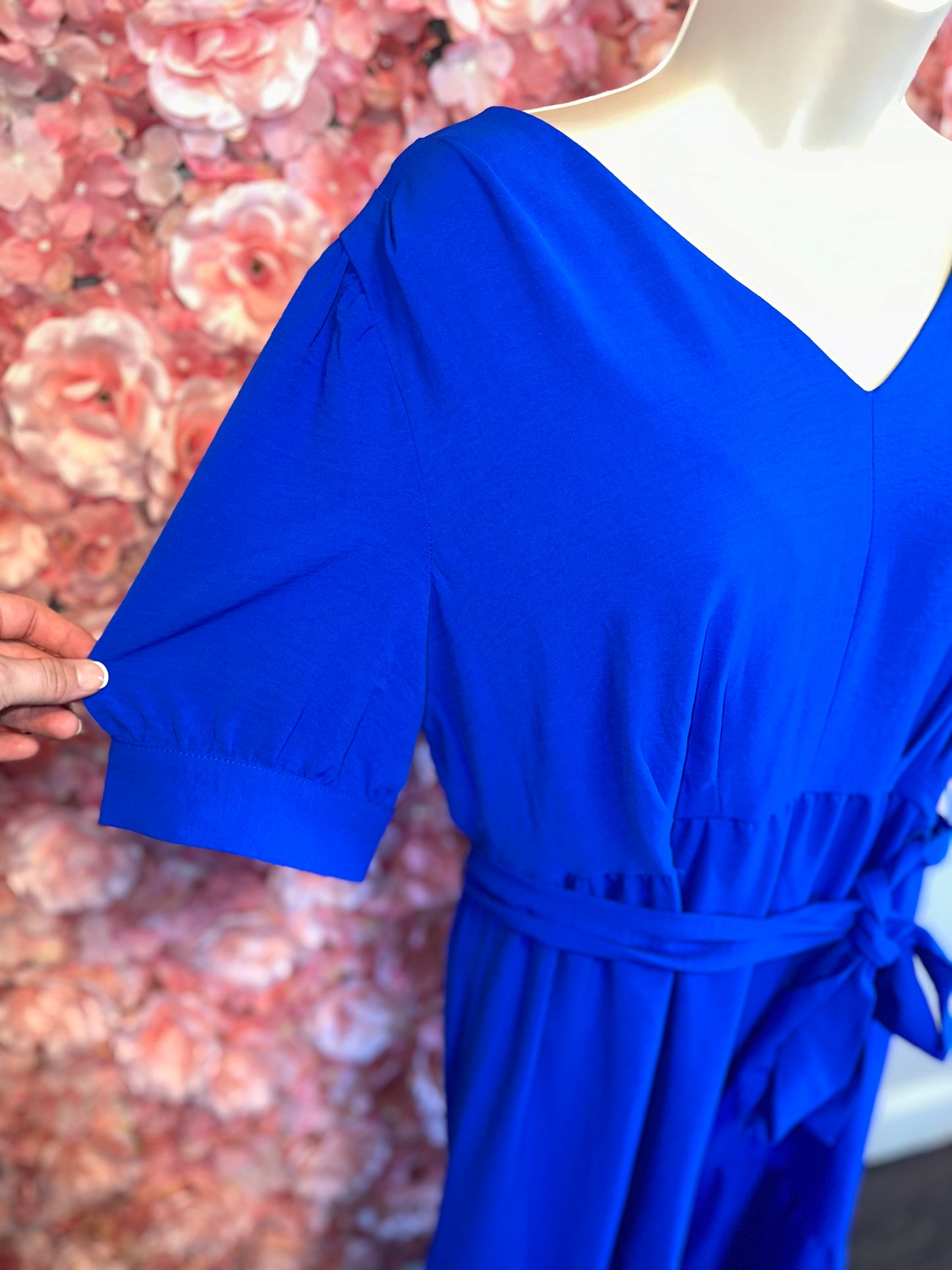 NWT DKNY (12) Brand New Blue Ruffle//Flowy V-Neck Tied Dress