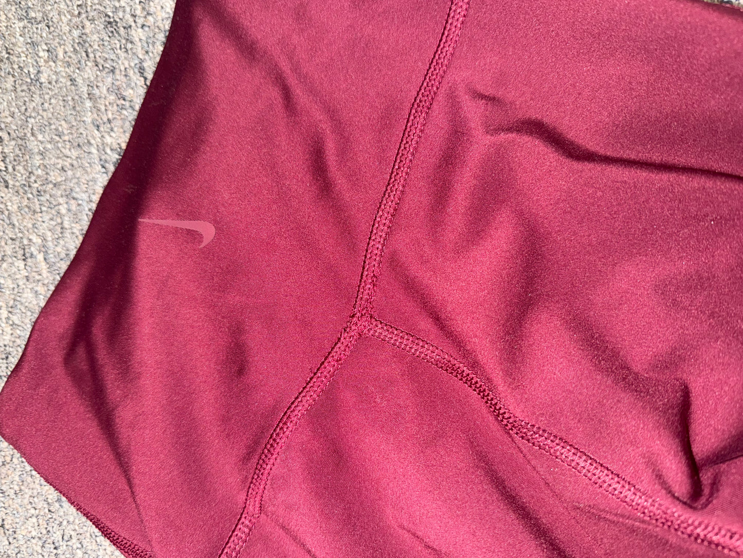 Nike (XS) Maroon Dri-Fit Yoga Leggings with Gold Outline