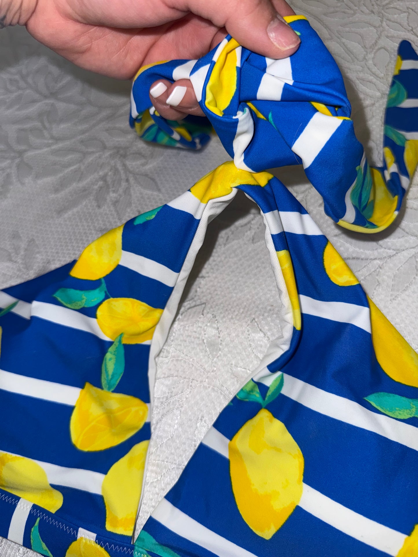 NWT Aerie (XL) Brand New Striped Lemon Bikini Swim Top