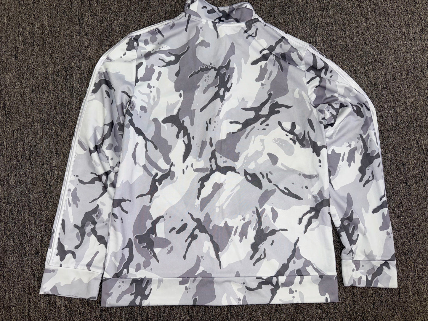adidas (XL) Kids Grey//White Camo Pattern Full Zip Up Sporty Jacket