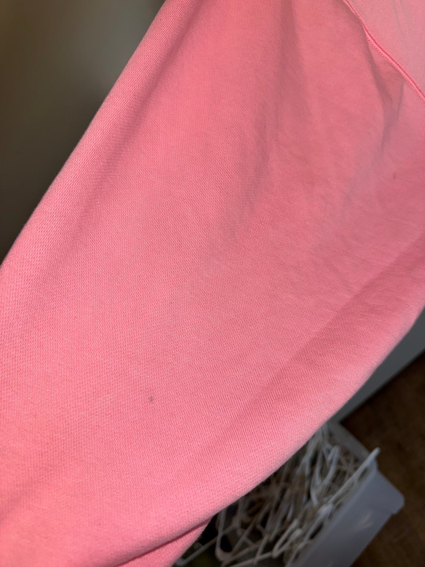 Nike (XL) Pink Cropped Crewneck Sweatshirt with Bleach Splatter