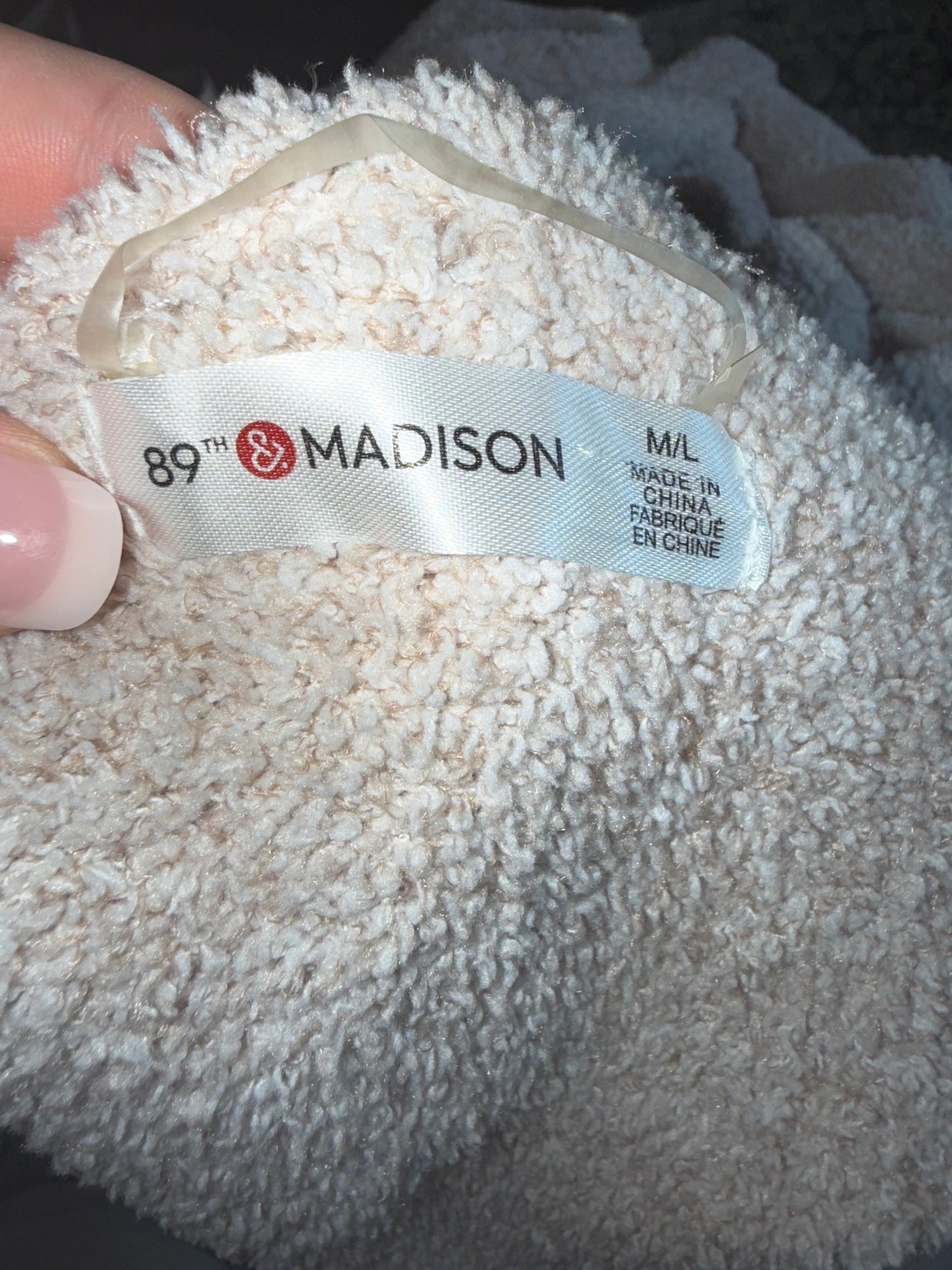 89th & Madison (Medium//Large) Cream Soft Oversized Sweater Cardigan